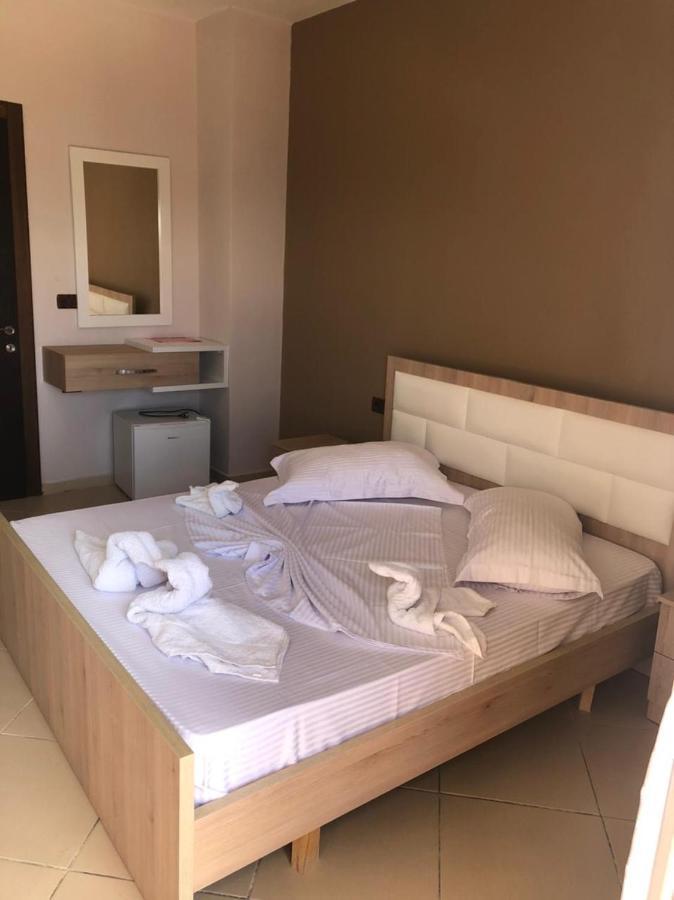 Hotel Elita Εξαμίλιο Εξωτερικό φωτογραφία