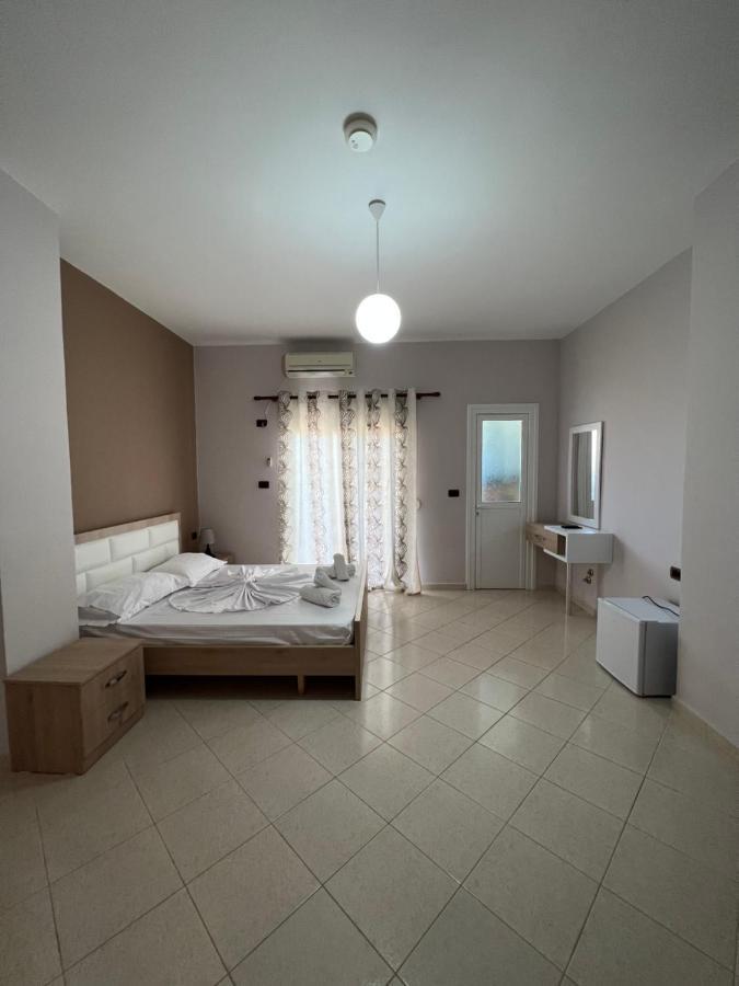 Hotel Elita Εξαμίλιο Εξωτερικό φωτογραφία